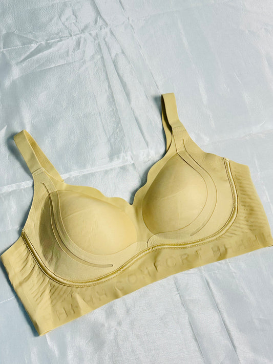 Soft Seamless Back Hooks Bra ( sports look )