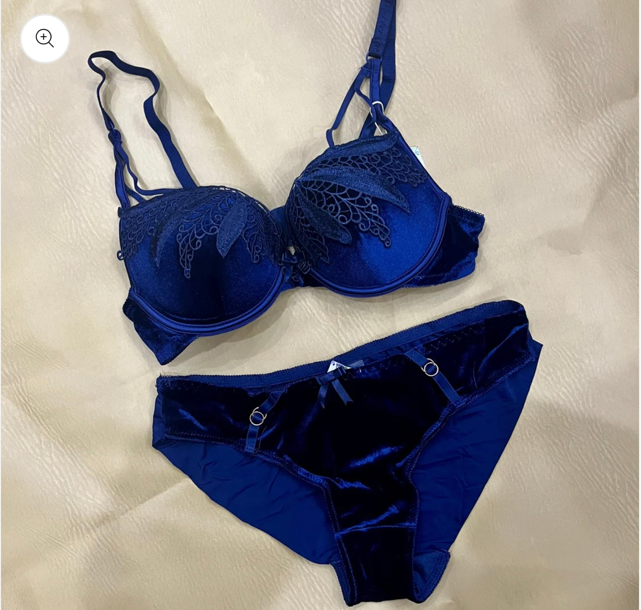 Premium Velvet Bra Set