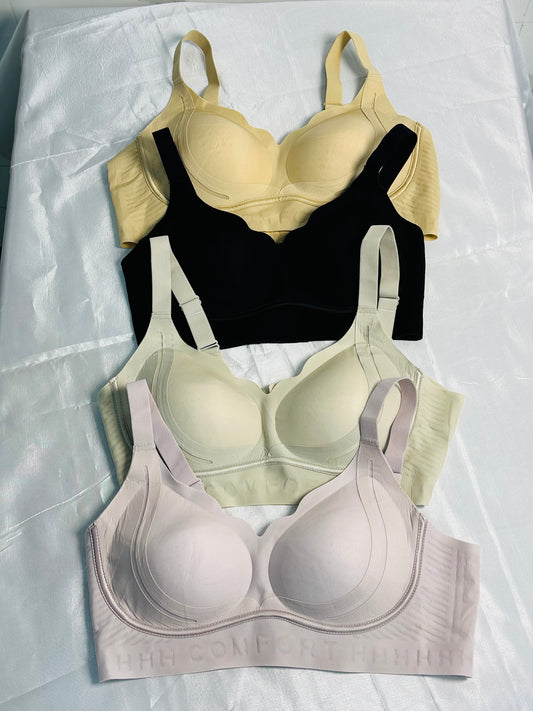 Soft Seamless Back Hooks Bra ( sports look )