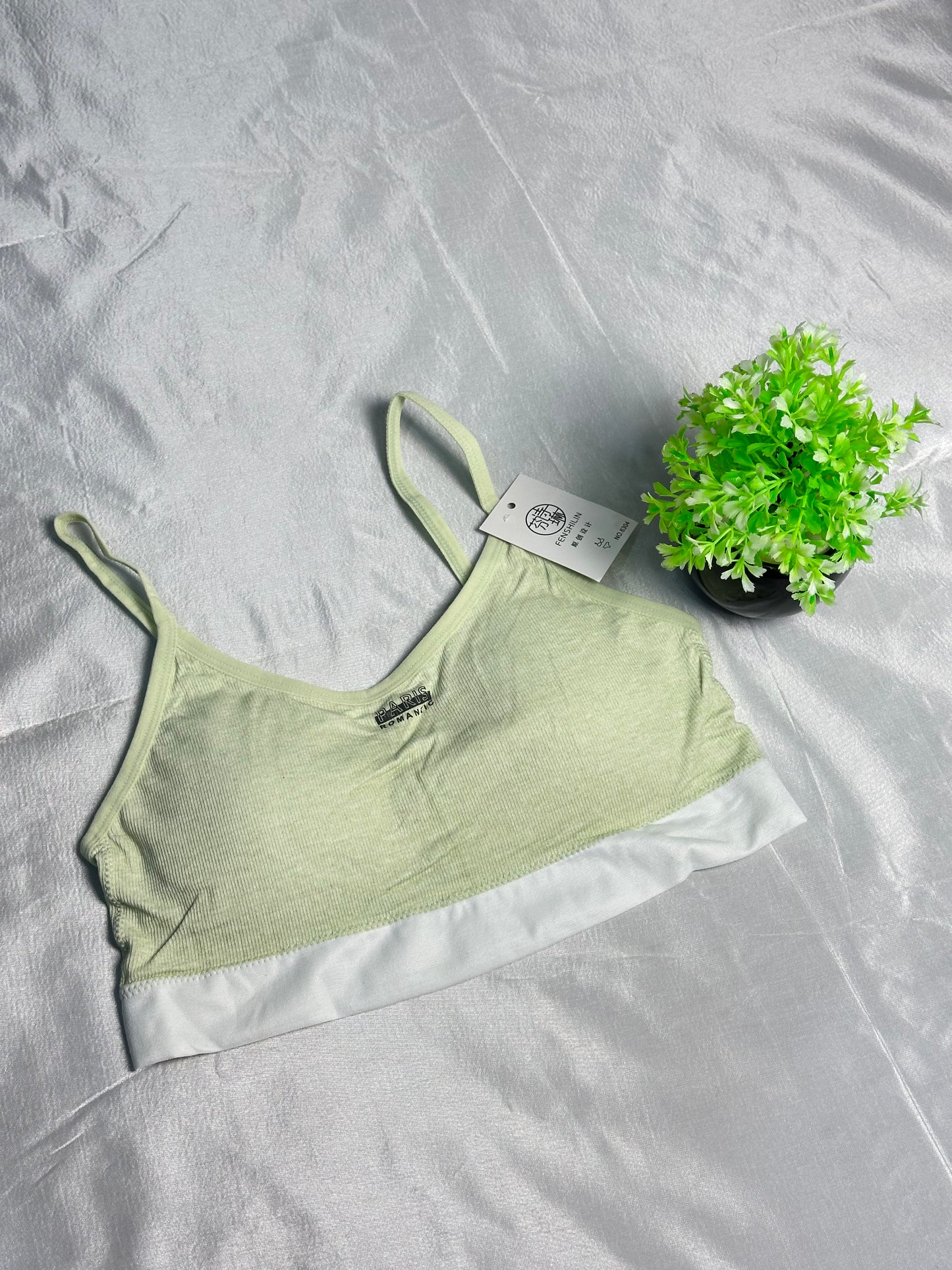 Butter Soft Seamless Self Lining Design Padded Bra