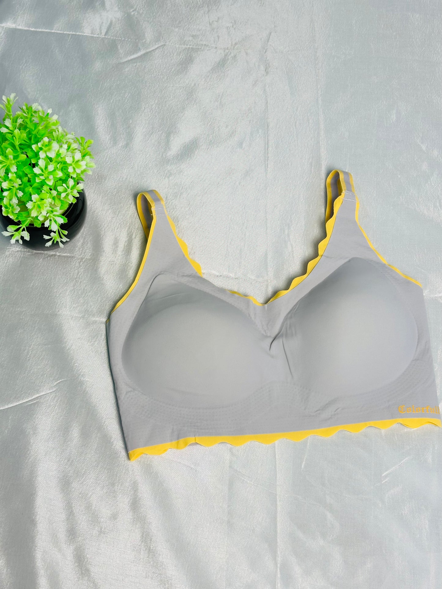 Fancy And Comfortable Padded bra With Moveable Straps