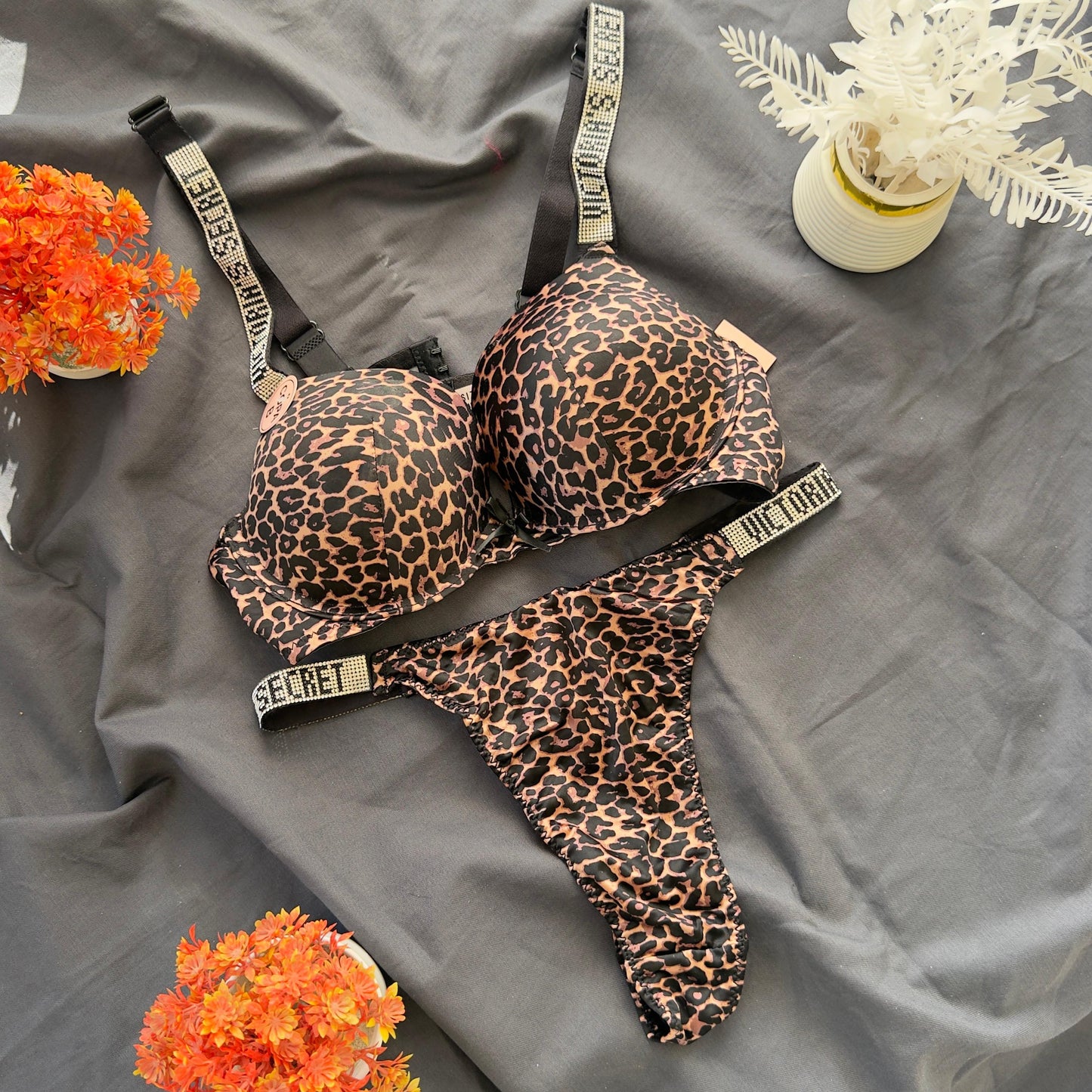 Premium Victoria Secret Hearts Bra Set