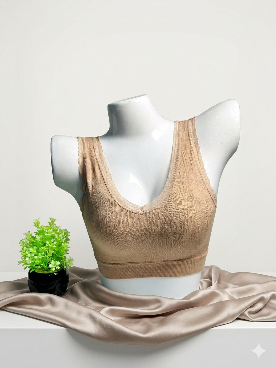 Comfortable And Stretchable bra With Fancy Lace