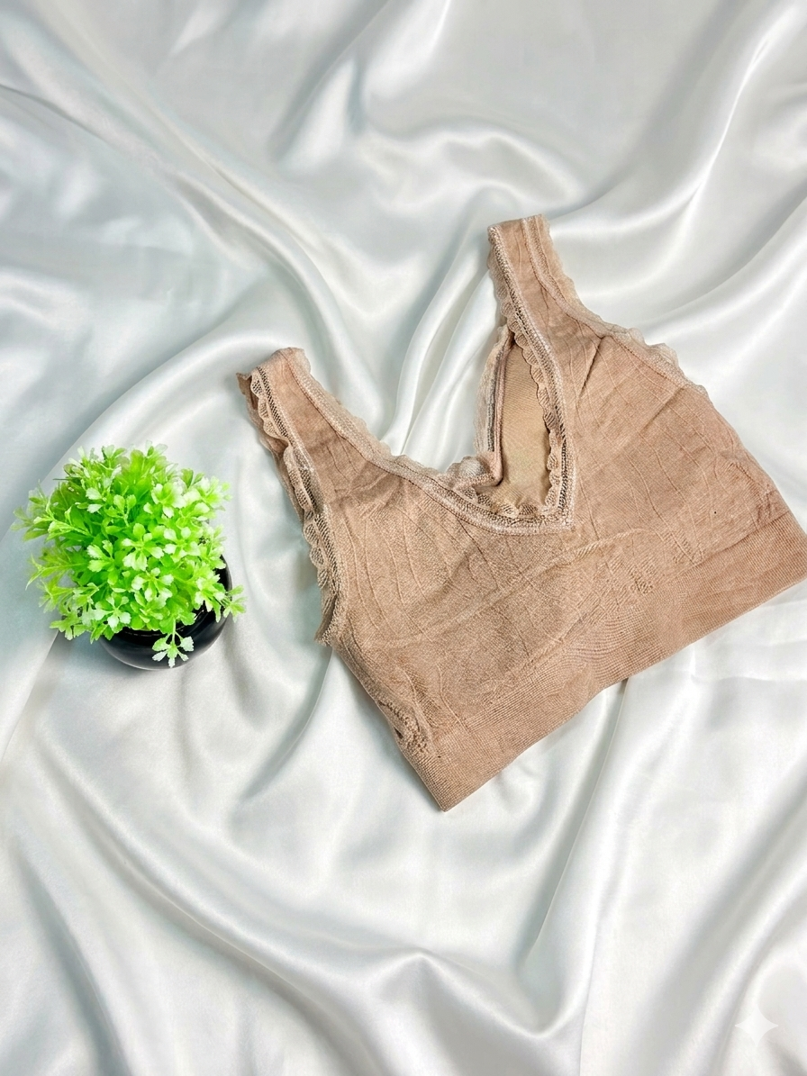 Comfortable And Stretchable bra With Fancy Lace