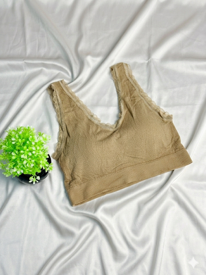 Comfortable And Stretchable bra With Fancy Lace