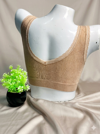 Comfortable And Stretchable bra With Fancy Lace